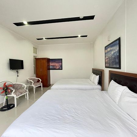 เฟือง วี 2 Hotel ดาลัด ภายนอก รูปภาพ