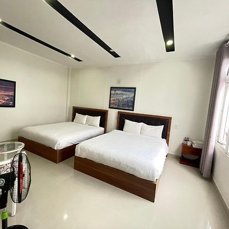 เฟือง วี 2 Hotel ดาลัด ภายนอก รูปภาพ