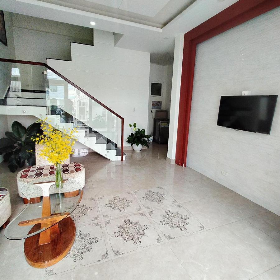 เฟือง วี 2 Hotel ดาลัด ภายนอก รูปภาพ
