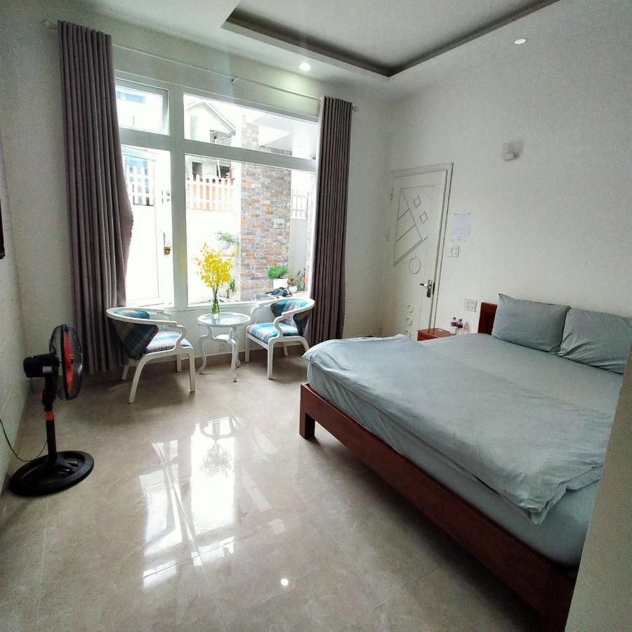 เฟือง วี 2 Hotel ดาลัด ภายนอก รูปภาพ