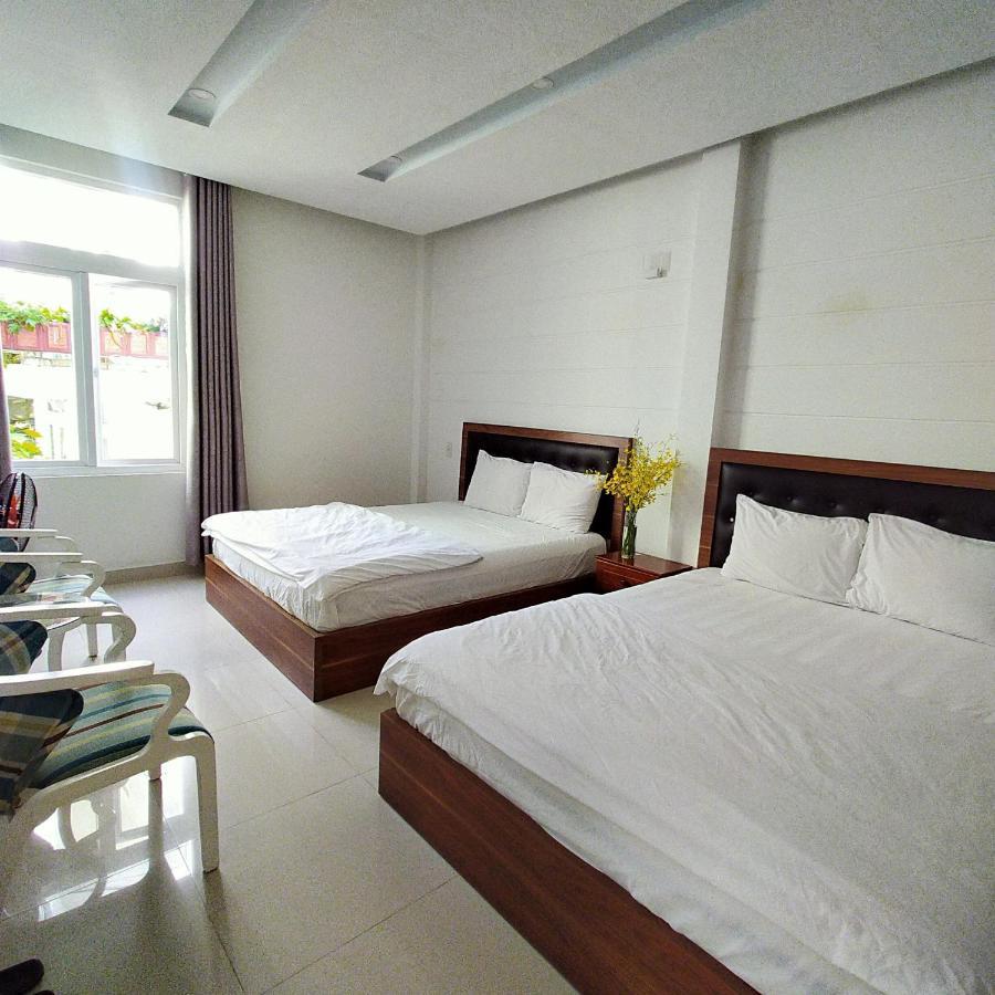 เฟือง วี 2 Hotel ดาลัด ภายนอก รูปภาพ