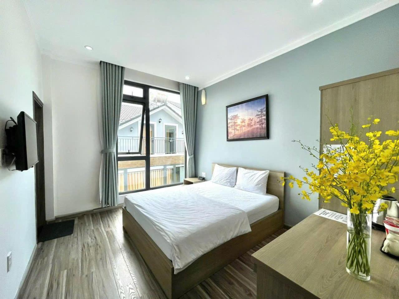 เฟือง วี 2 Hotel ดาลัด ภายนอก รูปภาพ